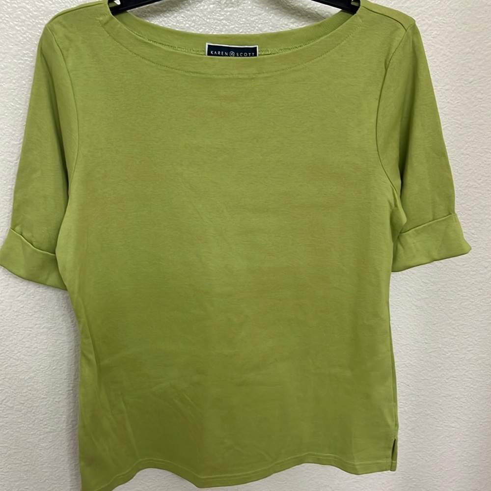 Green blouse